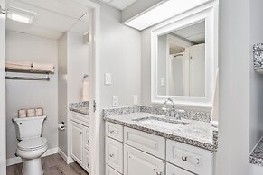 First Floor Bay View Deluxe Suite