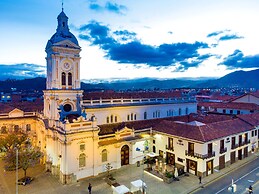Hotel La Cofradía Pub House