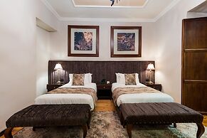 Hotel La Cofradía Pub House