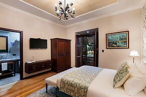 Hotel La Cofradía Pub House