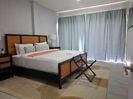 LA Vue Boutique Hotel & Beach Club