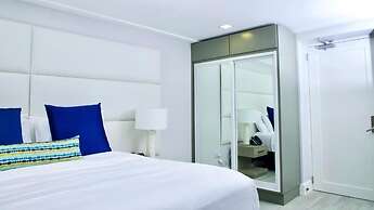 LA Vue Boutique Hotel & Beach Club