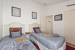 Drayton Place at Highgate Park by Shine Villas