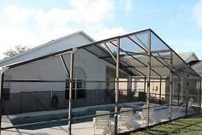 Drayton Place at Highgate Park by Shine Villas