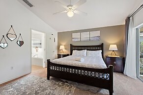 Drayton Place at Highgate Park by Shine Villas