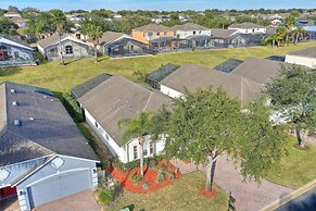 Drayton Place at Highgate Park by Shine Villas