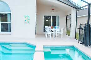 Drayton Place at Highgate Park by Shine Villas