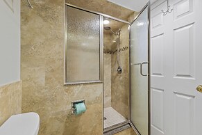 Windjammer by Distinctive Beach Rentals