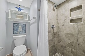 Windjammer by Distinctive Beach Rentals