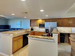 Windjammer by Distinctive Beach Rentals