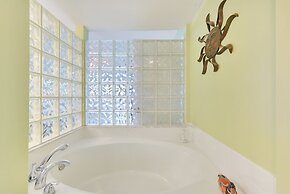 Windjammer by Distinctive Beach Rentals