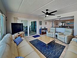 Windjammer by Distinctive Beach Rentals