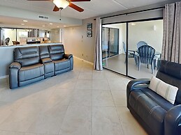 Windjammer by Distinctive Beach Rentals
