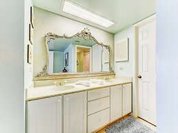 Windjammer by Distinctive Beach Rentals