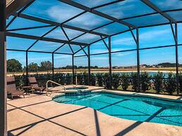 The Haven at Solterra Resort by Shine Villas 523