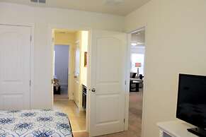 The Haven at Solterra Resort by Shine Villas 523