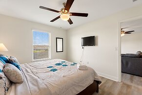 The Haven at Solterra Resort by Shine Villas 523