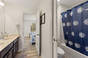 The Haven at Solterra Resort by Shine Villas 523