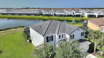 The Haven at Solterra Resort by Shine Villas 523