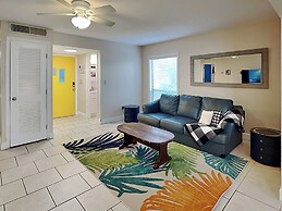 Quail Hollow by Distinctive Beach Rentals