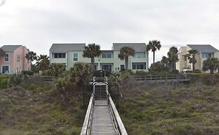 Quail Hollow by Distinctive Beach Rentals