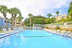 Quail Hollow by Distinctive Beach Rentals