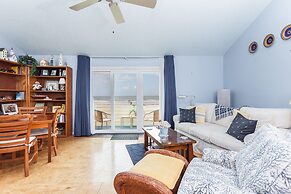 Quail Hollow by Distinctive Beach Rentals