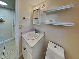 Quail Hollow by Distinctive Beach Rentals