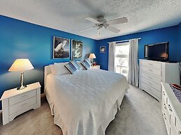 Quail Hollow by Distinctive Beach Rentals