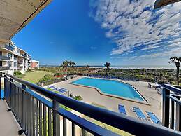 Barefoot Trace by Distinctive Beach Rentals