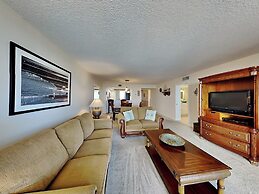 Barefoot Trace by Distinctive Beach Rentals