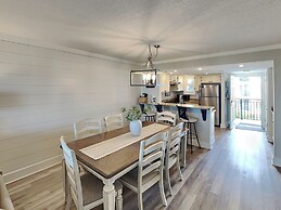 Island South by Distinctive Beach Rentals