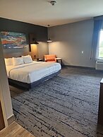 La Quinta Inn & Suites by Wyndham Bardstown