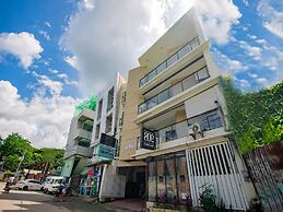 OYO 707 908 Salinas Suites