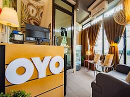 OYO 707 908 Salinas Suites