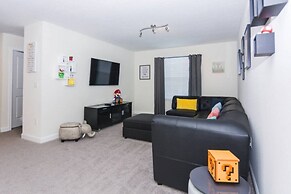 6 Bed 5 Bath Pool, Spa & Game Room 6 Bedroom Villa by Redawning