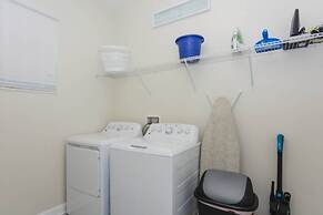 6 Bed 5 Bath Pool, Spa & Game Room 6 Bedroom Villa by Redawning