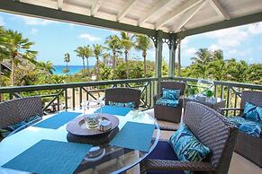 Ocean views apt with shared rooftop pool: Beacon Hill Surf by BSL Rent