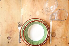 Tiny Home Retreat Near Beach- Marsh Mellow Cottage by BSL Rentals