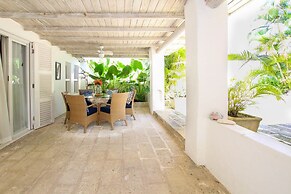 Poolside Paradise Near Beach - Pavilion Villa by Bluescape