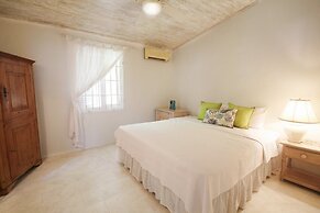 Poolside Paradise Near Beach - Pavilion Villa by Bluescape