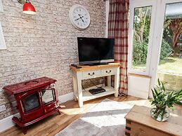 Old Pump Cottage