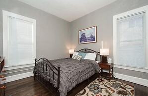 Historical Bungalow Near CSU & Old Town!