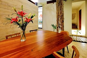 406 Awesome 1Br 2pax designer condo