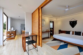 404 Awesome 1Br designer by StayPodio