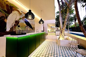 404 Awesome 1Br designer by StayPodio