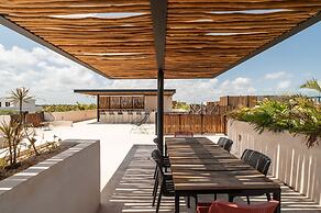 Two Bedroom Luxury Apartment by TuLuna