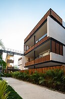 Two Bedroom Luxury Apartment by TuLuna