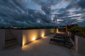 Two Bedroom Luxury Apartment by TuLuna