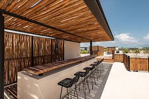 Two Bedroom Luxury Apartment by TuLuna